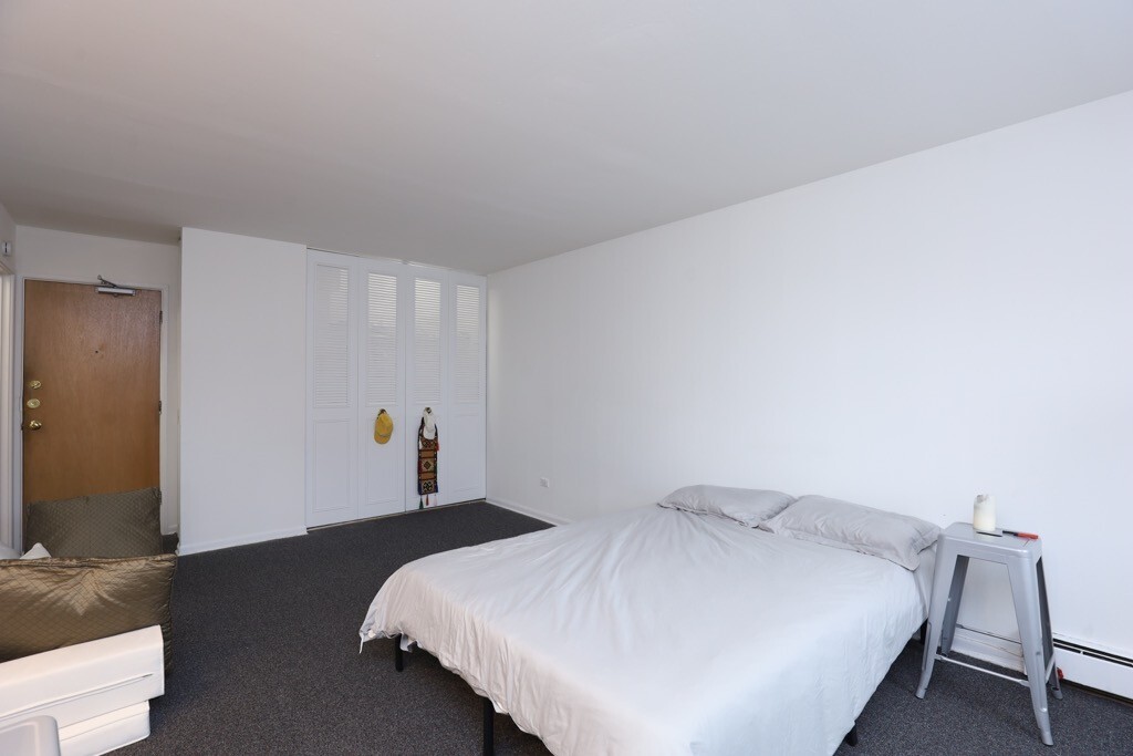 Building Photo - 520 Aldine