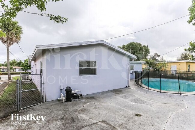 Building Photo - 1251 NW 56th Ave