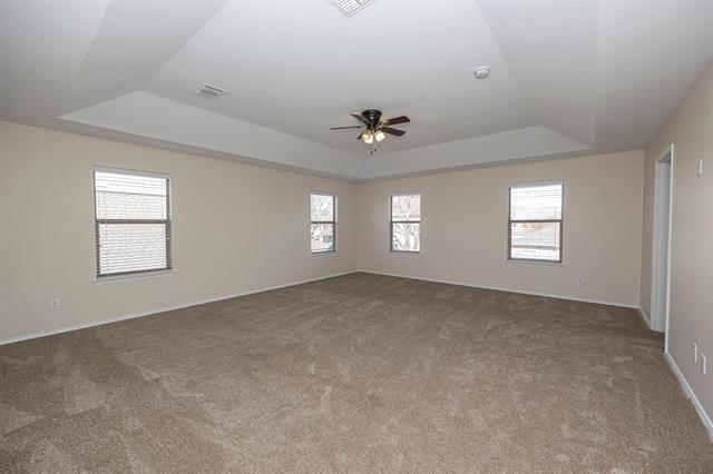 Building Photo - 5828 Pebble Ridge Dr