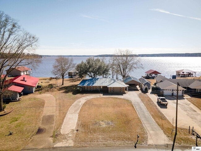 Building Photo - 1589 Terral Island Rd