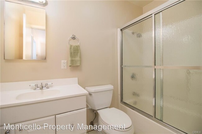 Building Photo - 4 br, 2.5 bath House - 21162 Surfwood Lane
