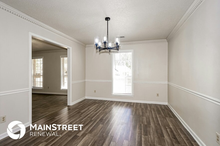 Building Photo - 2947 Pangbourne Cove