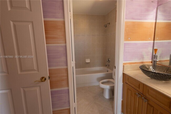 Building Photo - 5331 SW 159th Ave