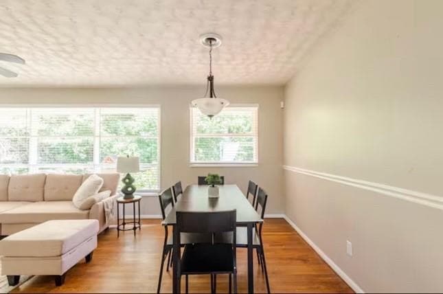 Building Photo - 845 Valley Brook Rd