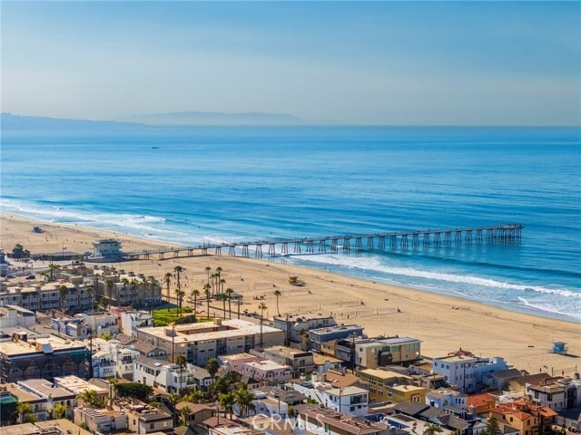 Building Photo - 1835 Manhattan Ave