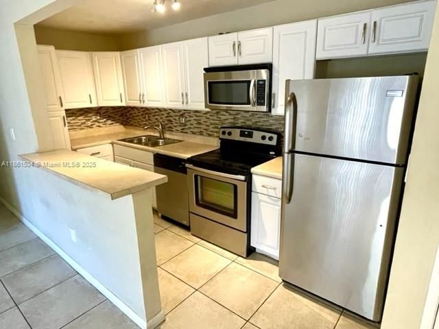 Primary Photo - 4240 NW 79th Ave