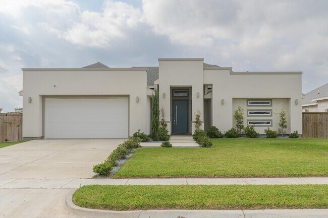 Primary Photo - 133 Heron Dr