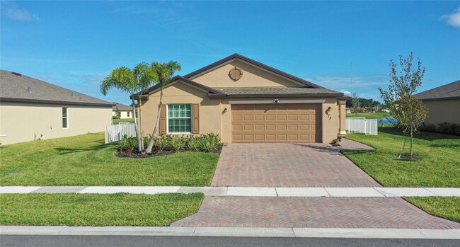 Building Photo - 973 Bent Creek Dr