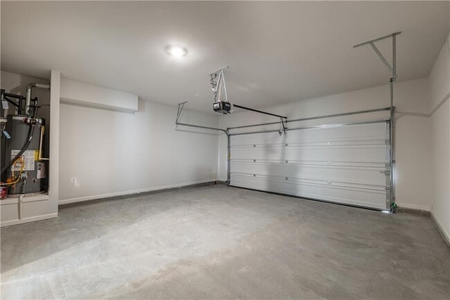 Building Photo - 331 Belmont Dr