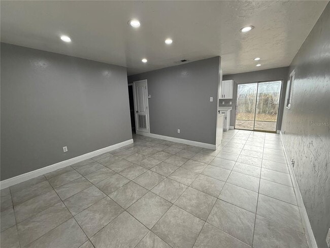 Building Photo - 814 Polk St