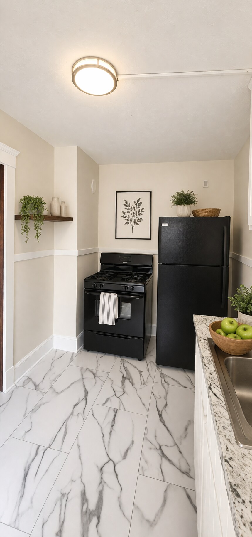 kitchen appliances - 2041 Elbur Ave