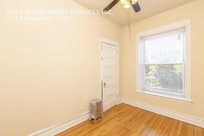Building Photo - 4611 N Ashland Ave