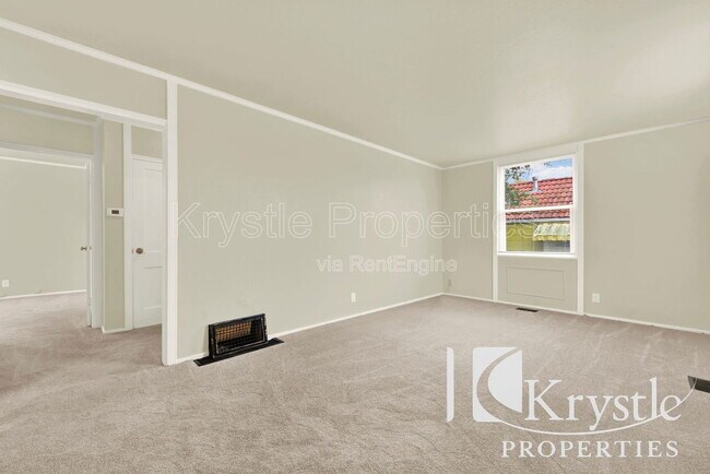 Building Photo - 1047 Valle Vista Ave