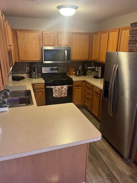 Building Photo - 1585 Serenity Ln