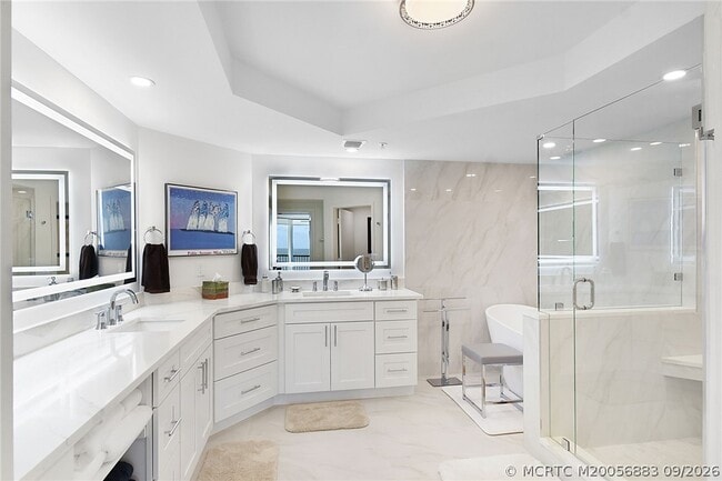 Building Photo - 8600 S Ocean Dr
