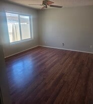 Building Photo - 2151 N Meridian Dr