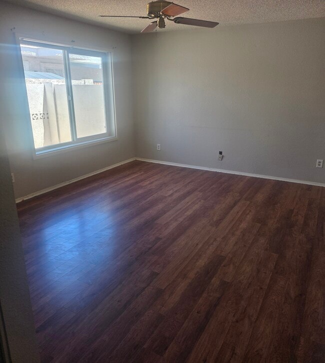 Building Photo - 2151 N Meridian Dr