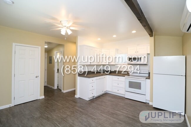 Building Photo - 7th St (318-24) (Ramona)