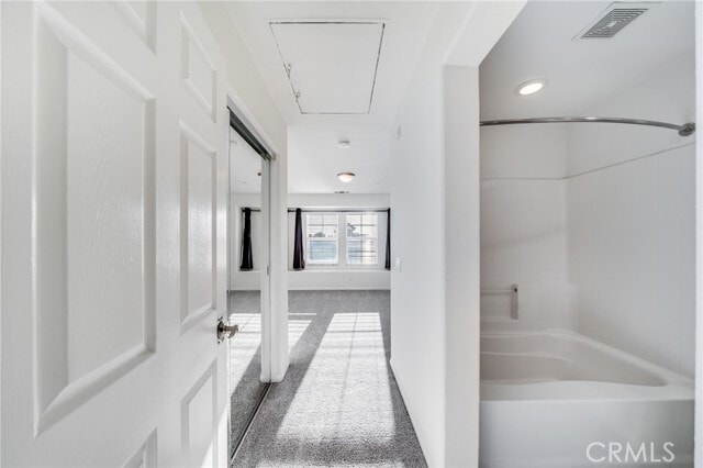 Building Photo - 814 Silk Tree