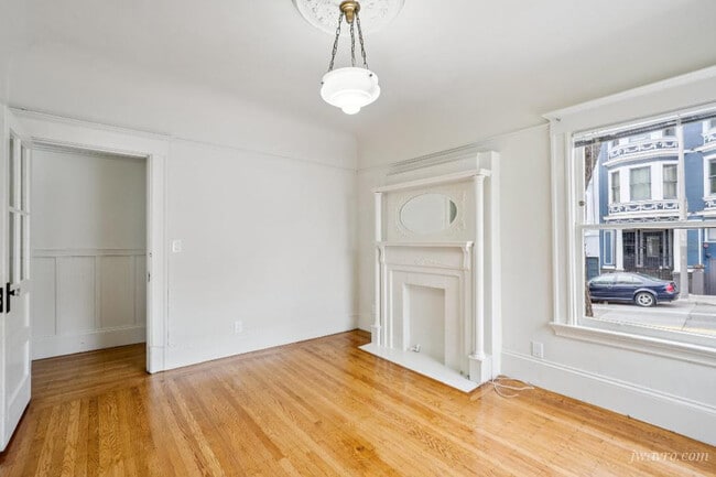 Building Photo - 848 14th St