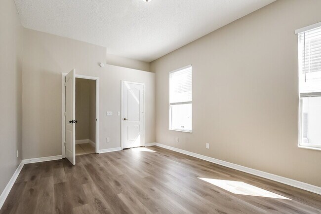 Building Photo - 2714 Cahill Way