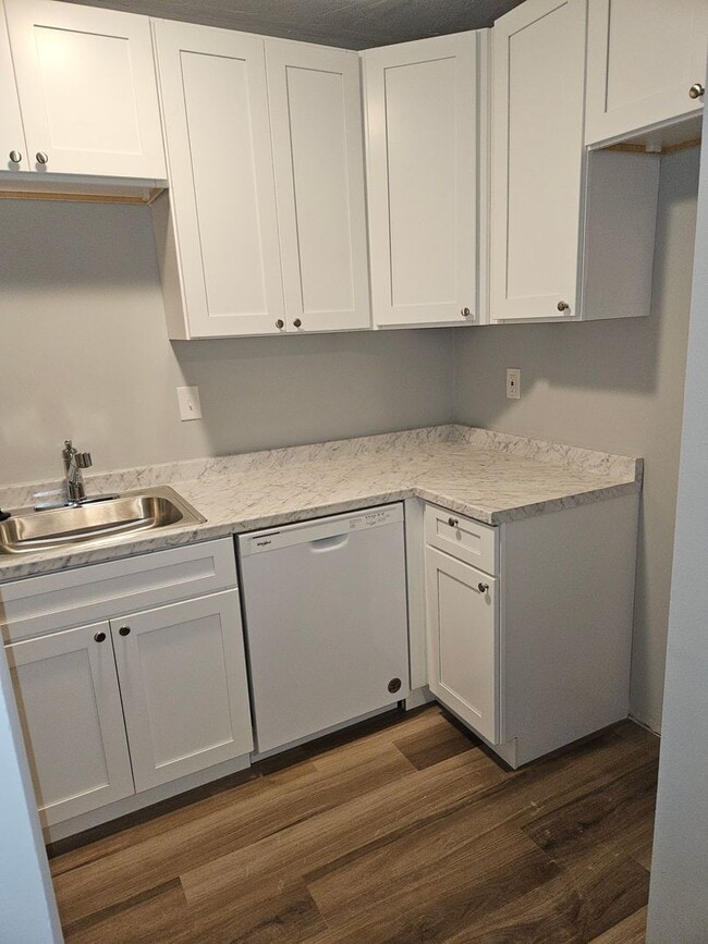 Interior Photo - Delcor Apartments LLC