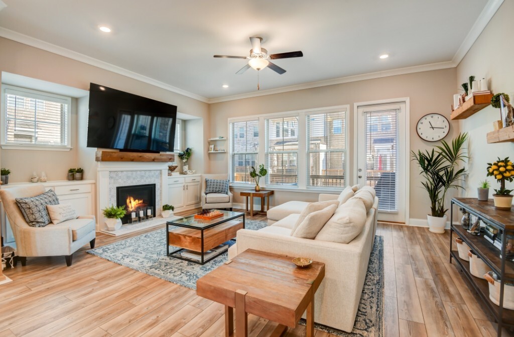 Relax in the open and drenched in natural sunlight living area on 2nd floor - 3768 Duke Center Way