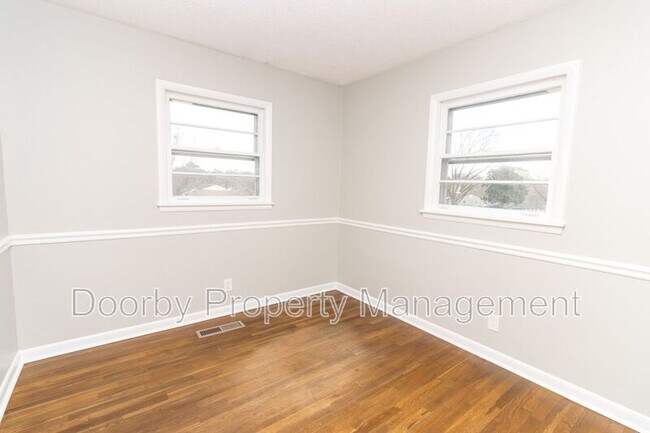 Building Photo - 4718 Hal Dr