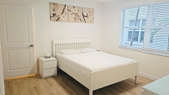 Building Photo - 1550 Drexel Ave