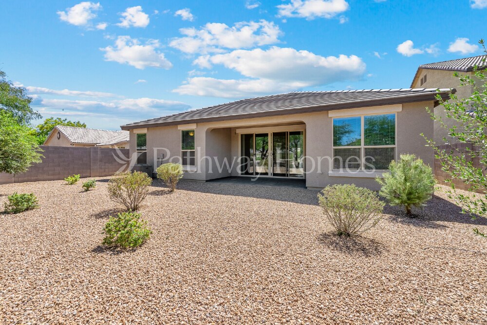 Building Photo - 18241 N Crestview Ln