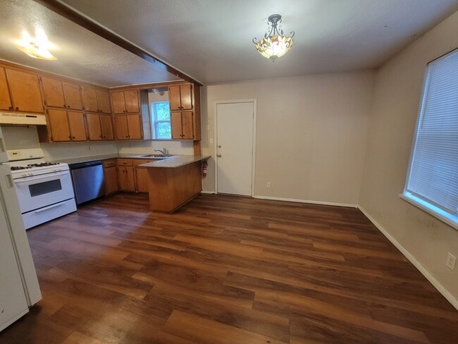 Building Photo - 2721 NW 12th St