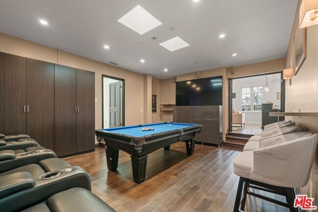 Building Photo - 9023 Alto Cedro Dr