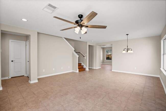 Building Photo - 29515 Legends Line Dr