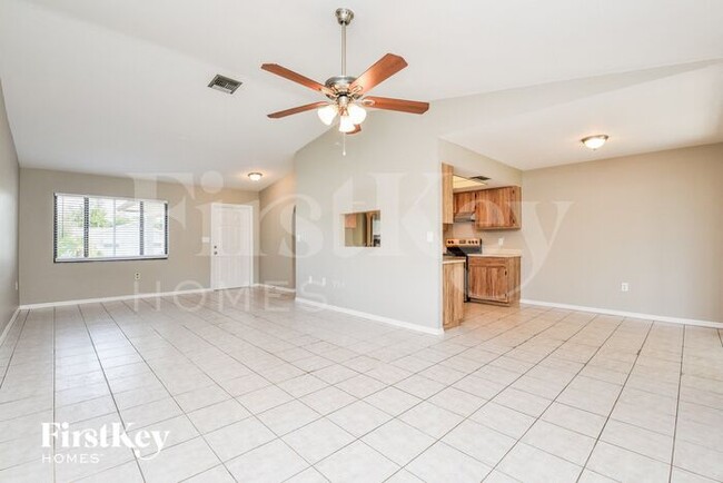 Building Photo - 7202 Kumquat Rd