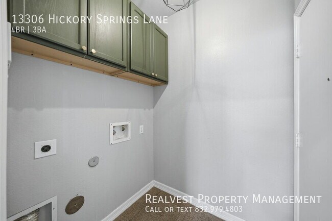 Building Photo - 13306 Hickory Springs Ln