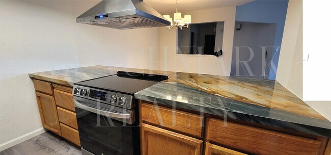 Building Photo - 2845 Idlewild Dr