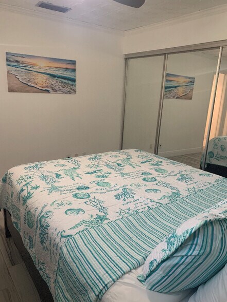 Building Photo - 1605 US-1