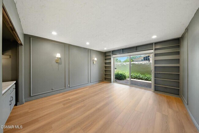 Building Photo - 3825 Charthouse Cir