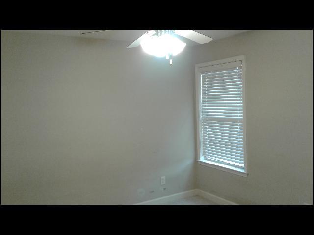 Building Photo - 31 Congressional Dr