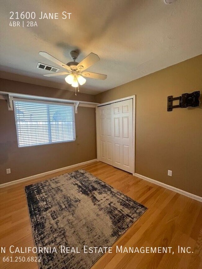 Building Photo - 21600 Jane Ct