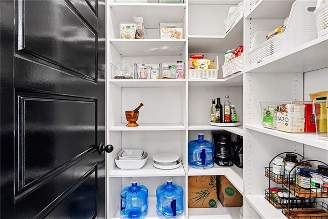 Building Photo - 2054 Rockledge Rd NE