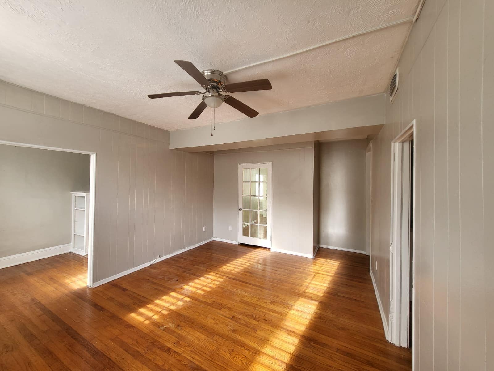 Building Photo - 1308 Willow Branch Ave