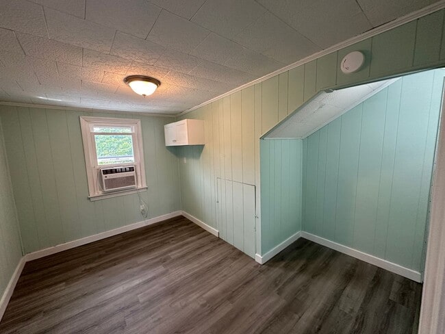 Building Photo - 190 Rogers Rd