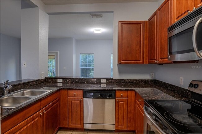 Building Photo - 8208 Downpatrick Ct