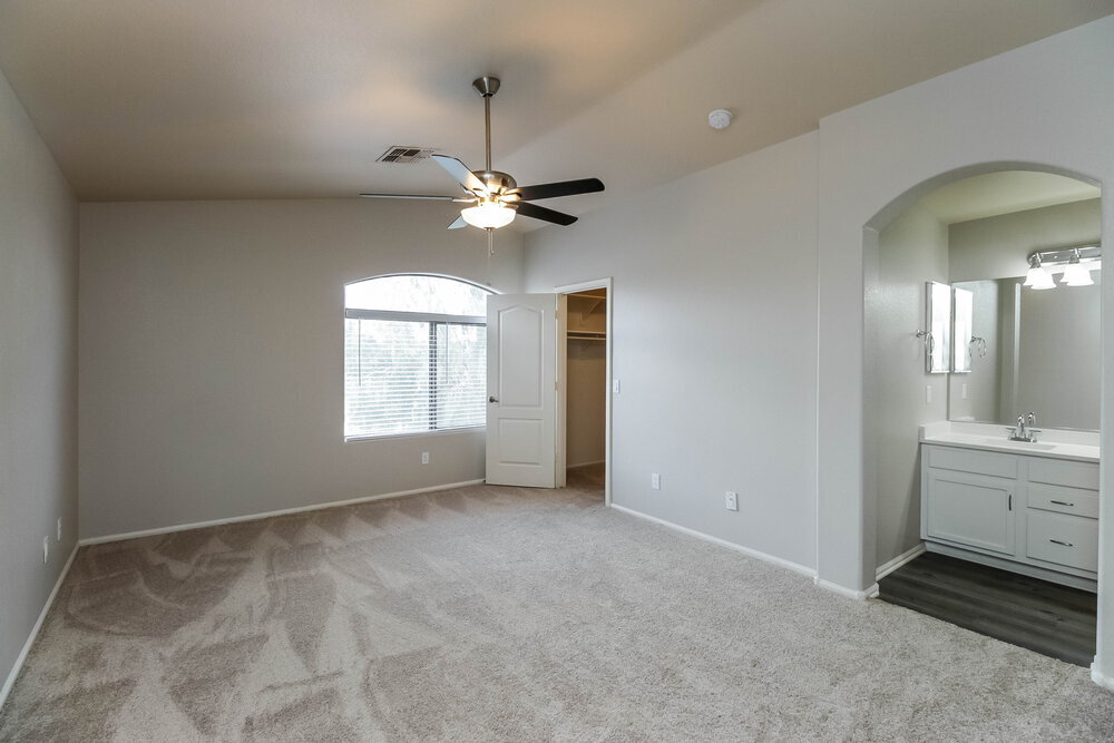 Building Photo - 5023 W Ardmore Rd