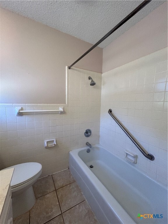 Building Photo - 11 La Mesa Dr