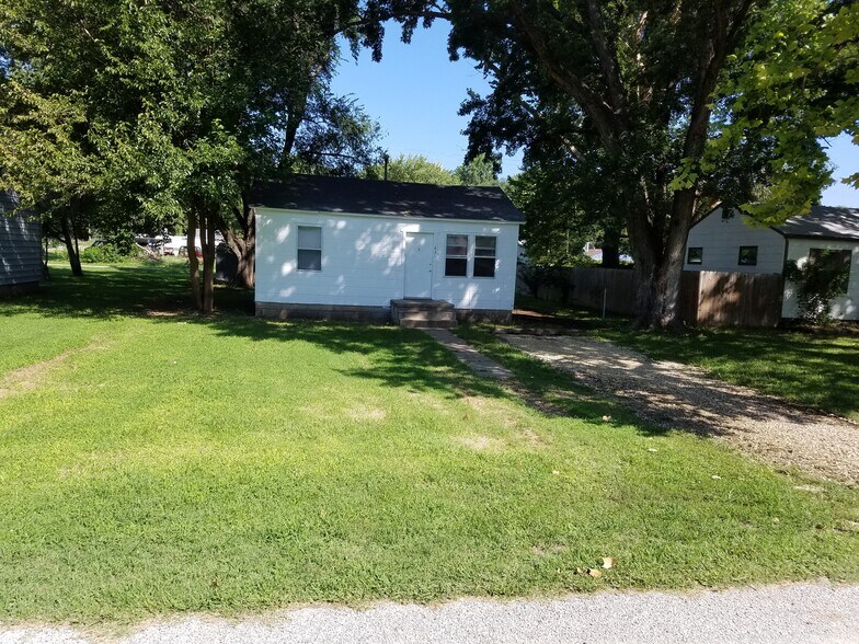 Primary Photo - 431 14th St