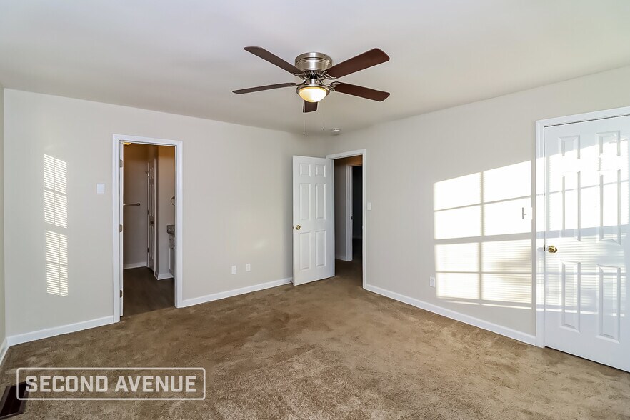 Building Photo - 58 Southwind Dr