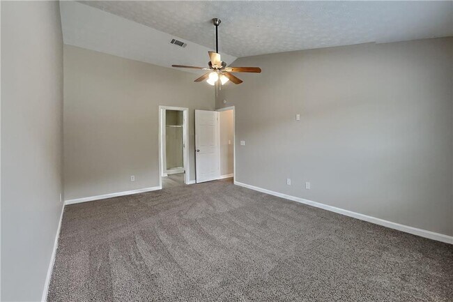 Building Photo - 3100 Evergreen Eve Crossing