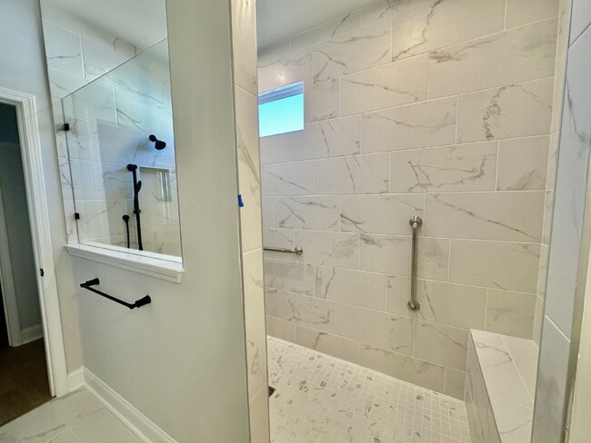 Building Photo - Spacious New Home in Sun City!